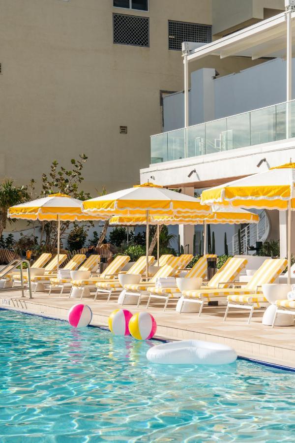 فندق ومنتجع Newport Beachside شاطئ سَني إسلِس المظهر الخارجي الصورة